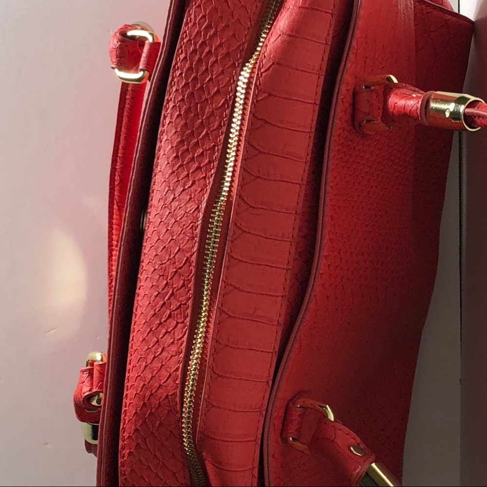 Olivia + Joy New York Red & Gold Purse - Picture 6 of 14